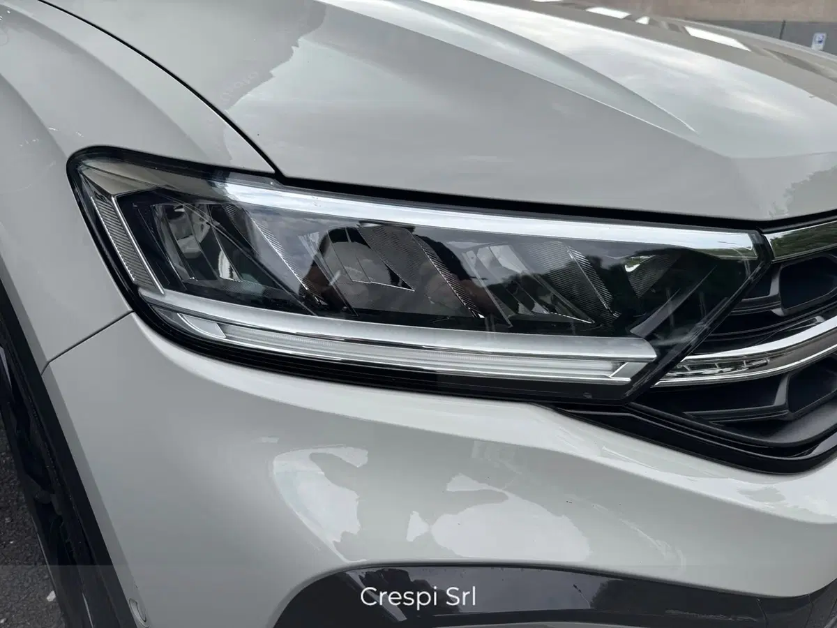 Volkswagen T-Roc usata a Varese (6)