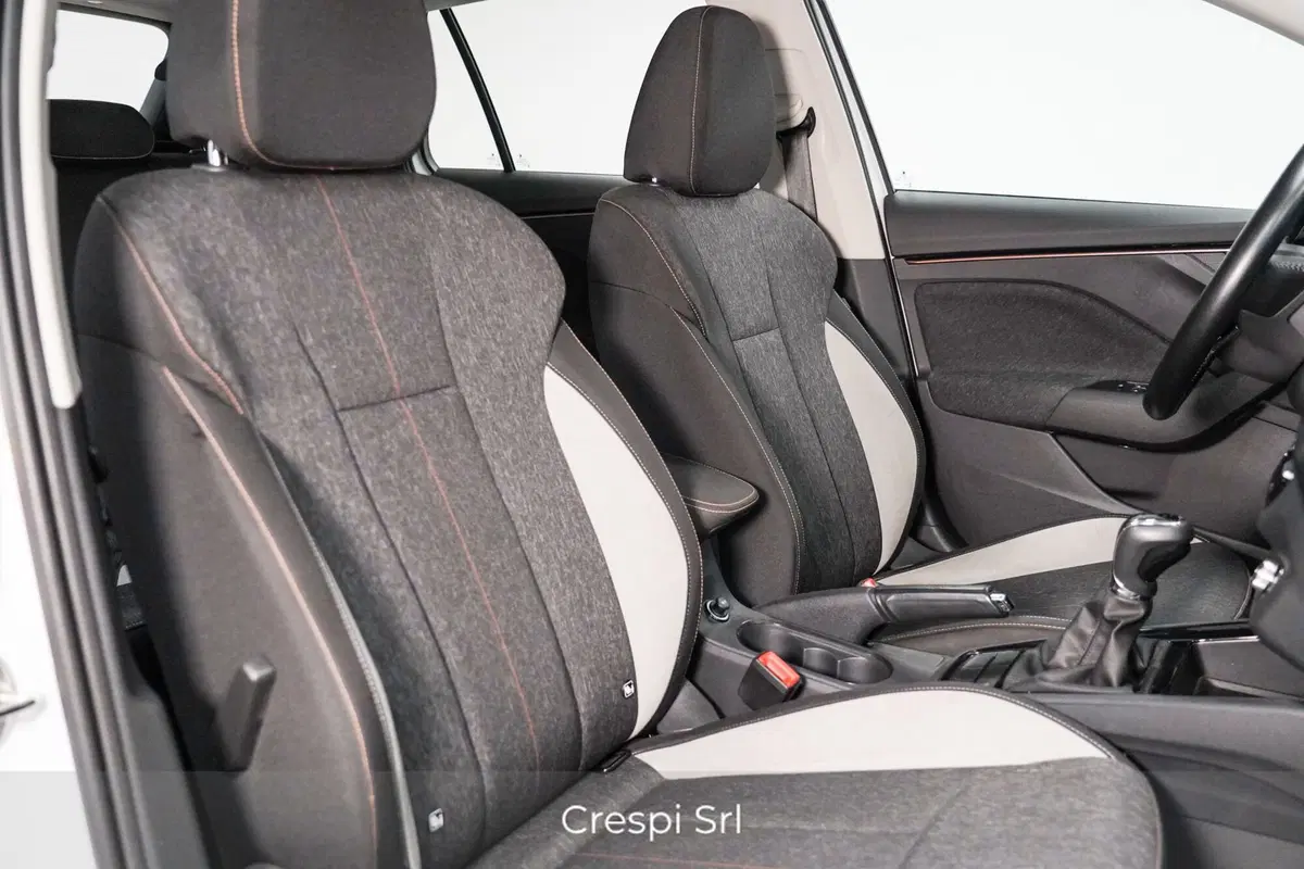 Skoda Kamiq usata a Varese (13)
