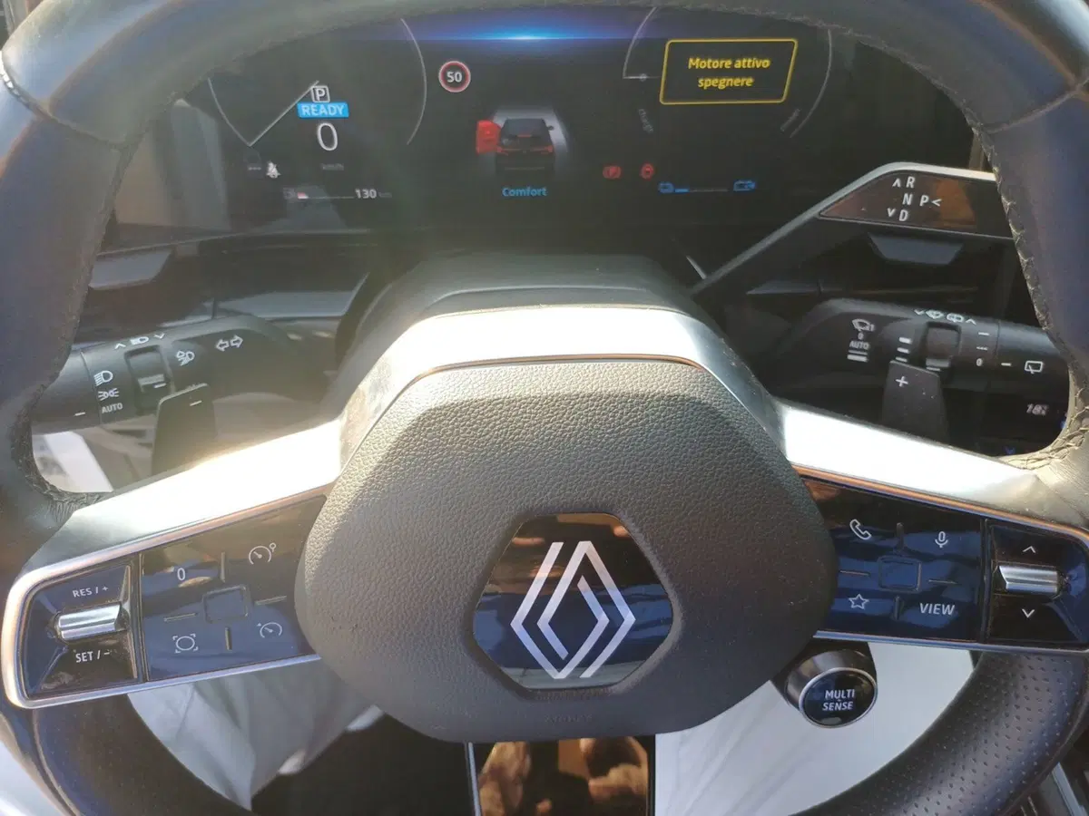 Renault Austral usata a Frosinone (17)