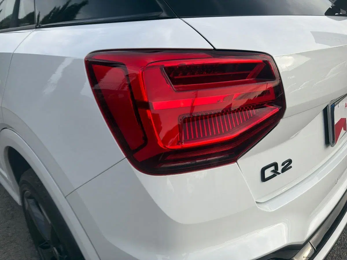 Audi Q2 nuova a Pistoia (10)