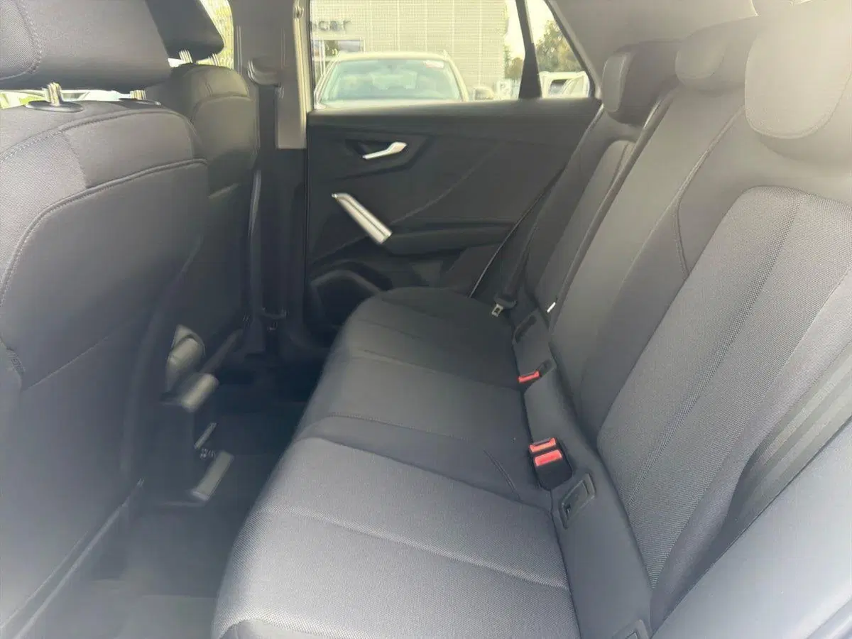 Audi Q2 nuova a Pistoia (17)