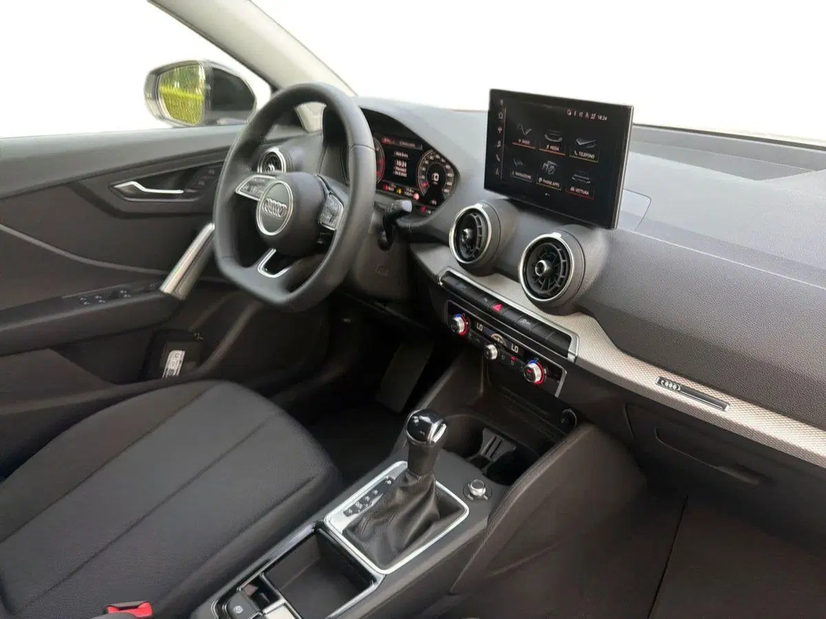 Audi Q2 nuova a Pistoia (3)