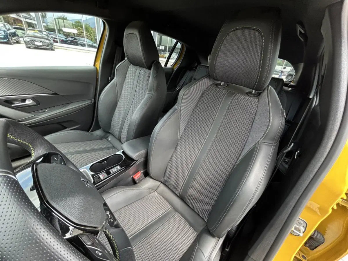 Peugeot 208 usata a Cuneo (7)