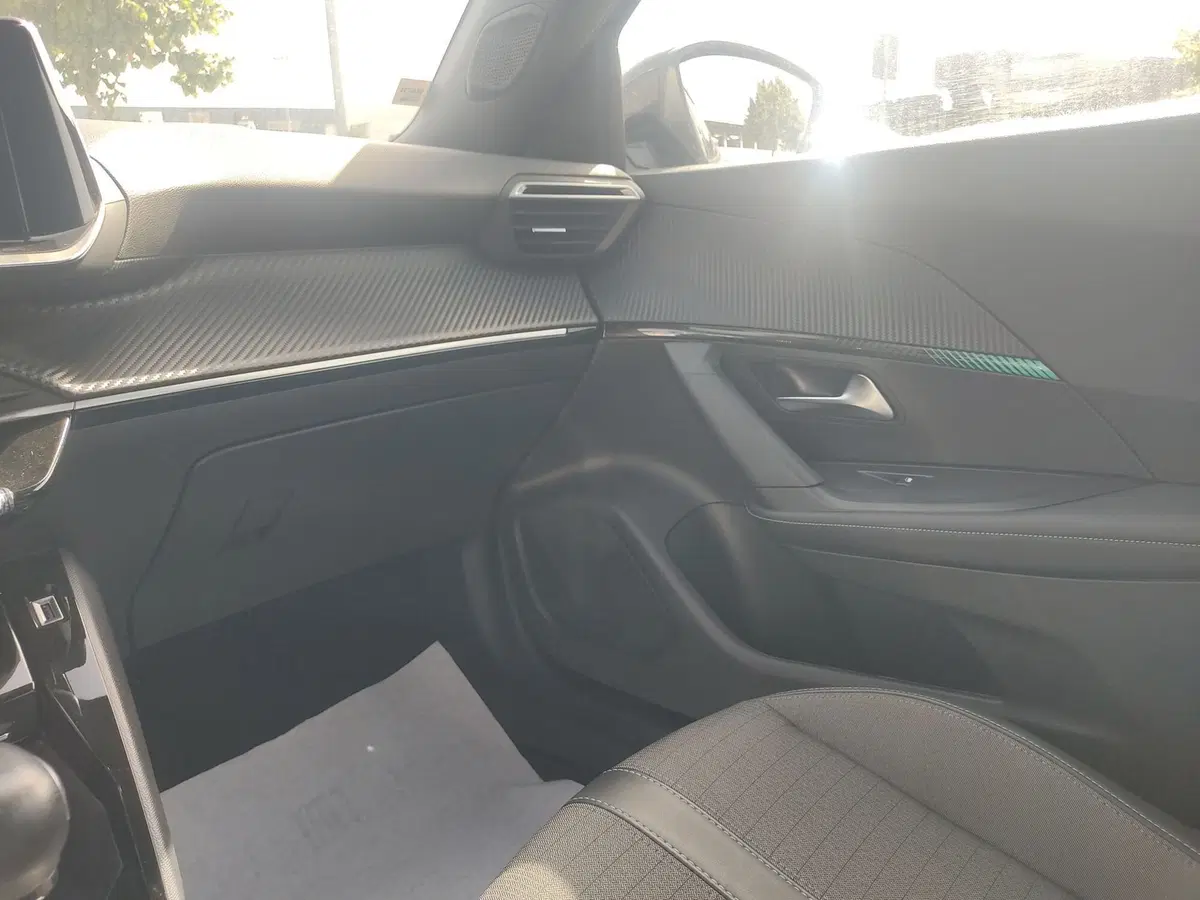Peugeot 2008 usata a Frosinone (12)