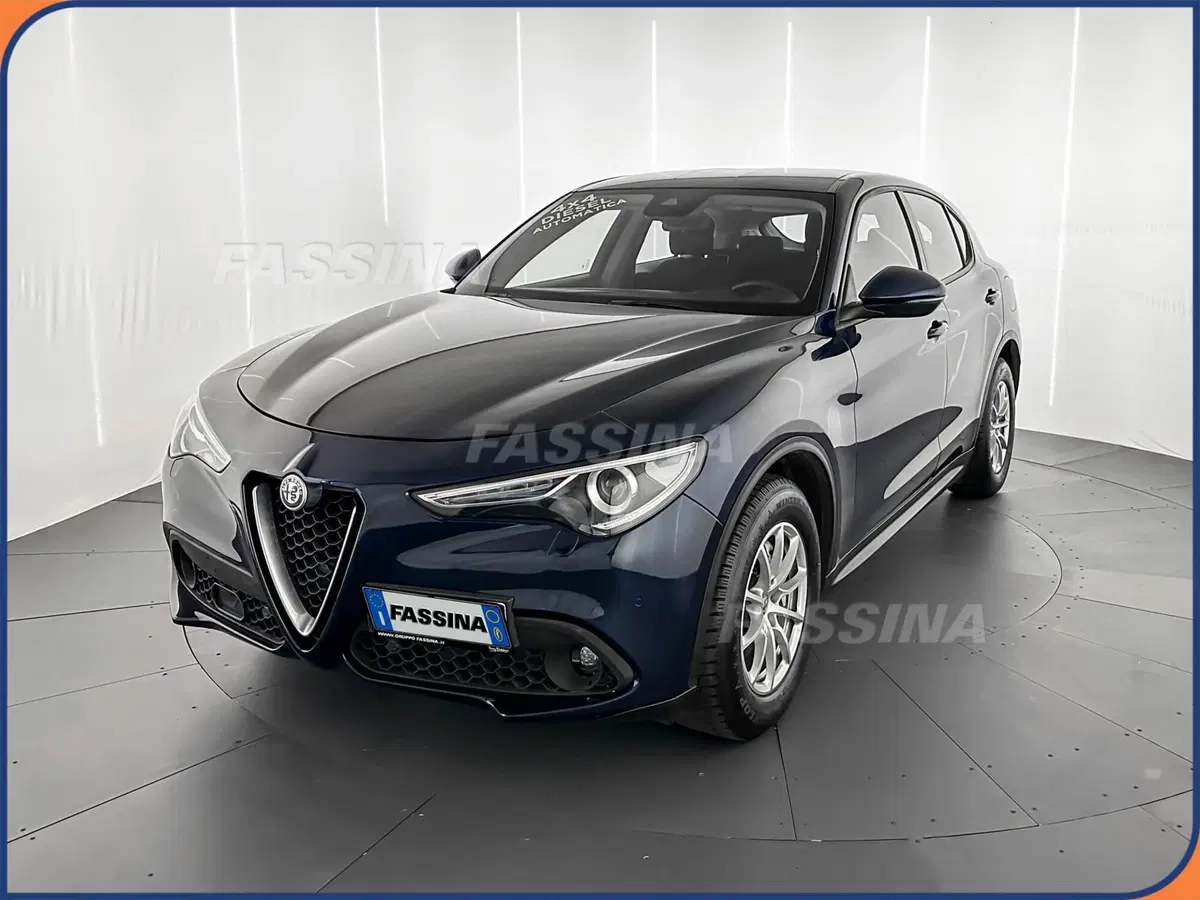 Alfa Romeo Stelvio usata a Milano (3)