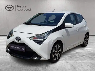Toyota Aygo 1.0 VVT-i 72 CV 5 porte x-fun del 2019 usata a Cagliari