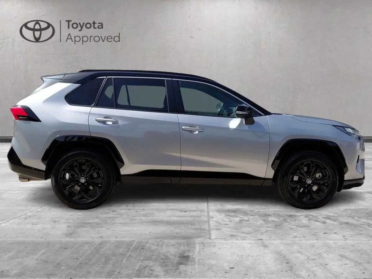 Toyota Rav4 usata a Cagliari (4)