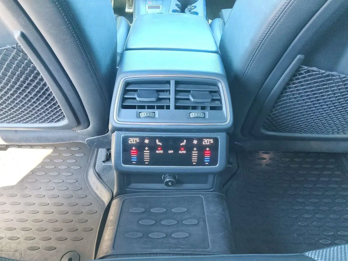 Audi A6 Avant usata a Bari (8)