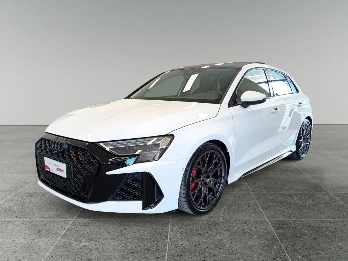 Audi RS 3 Sportback usata a Bari