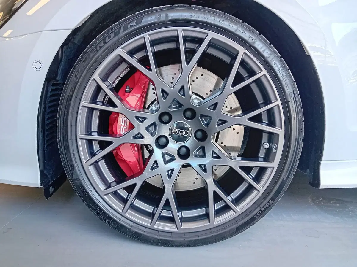 Audi RS 3 Sportback usata a Bari (12)