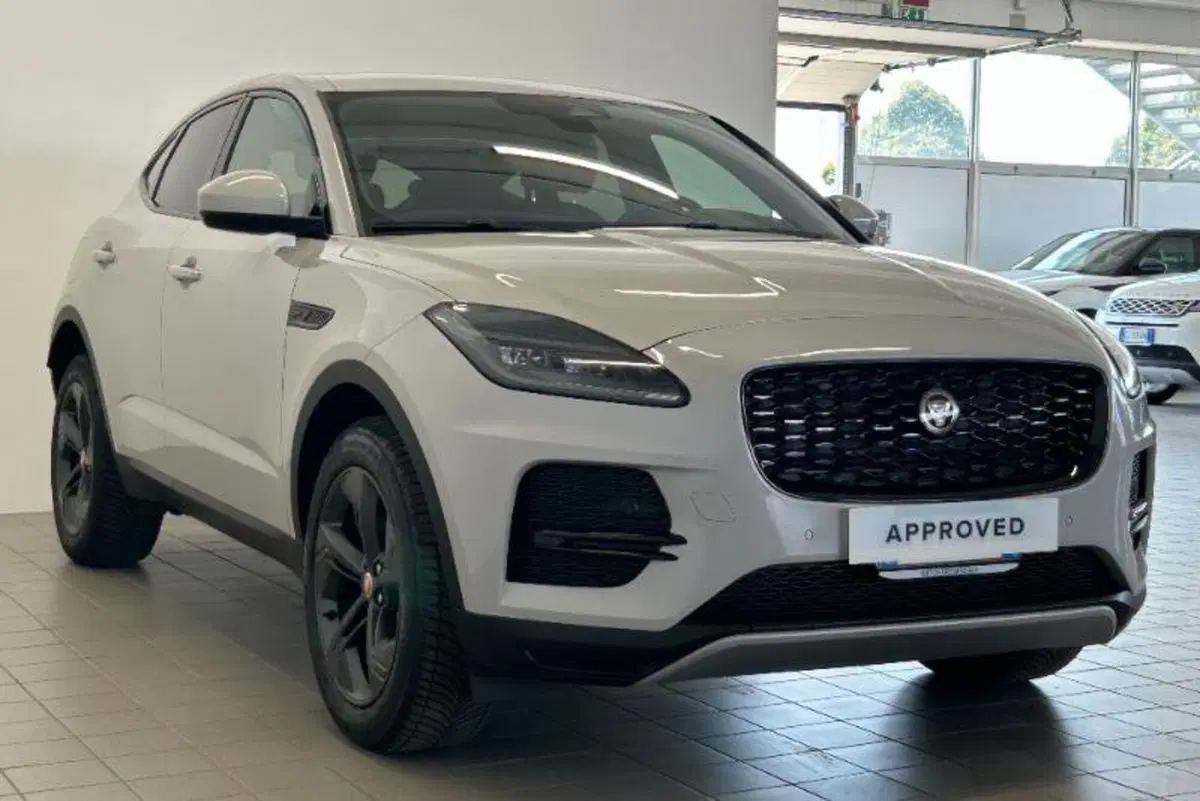 Jaguar E-Pace usata a Venezia (10)