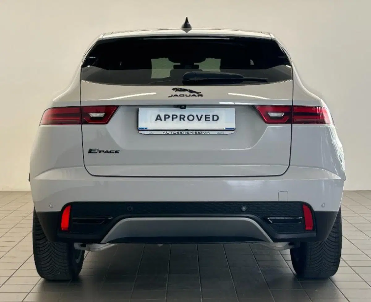Jaguar E-Pace usata a Venezia (4)