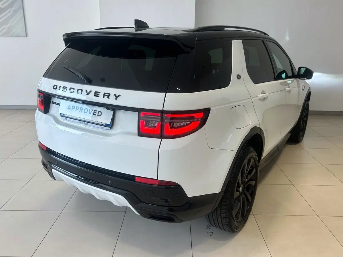 Land Rover Discovery Sport usata a Napoli (2)