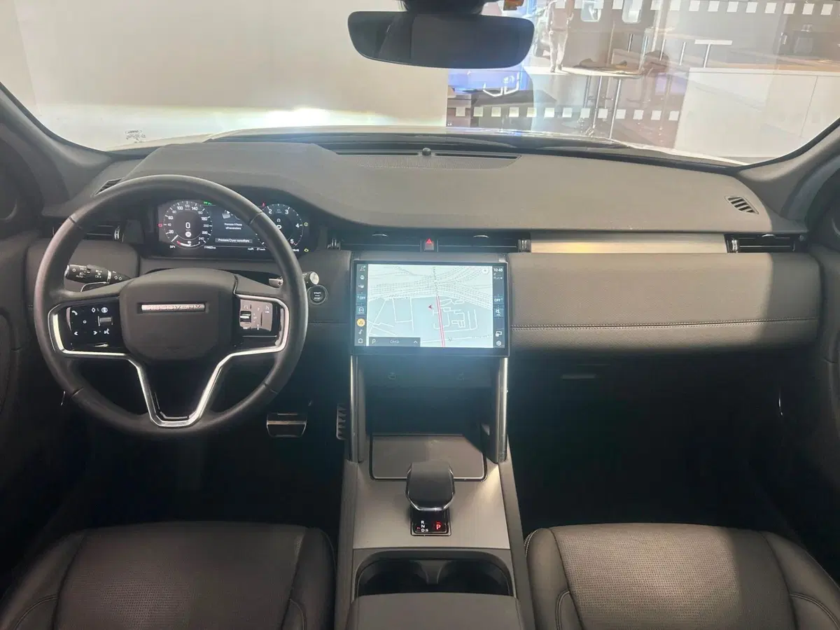 Land Rover Discovery Sport usata a Napoli (4)