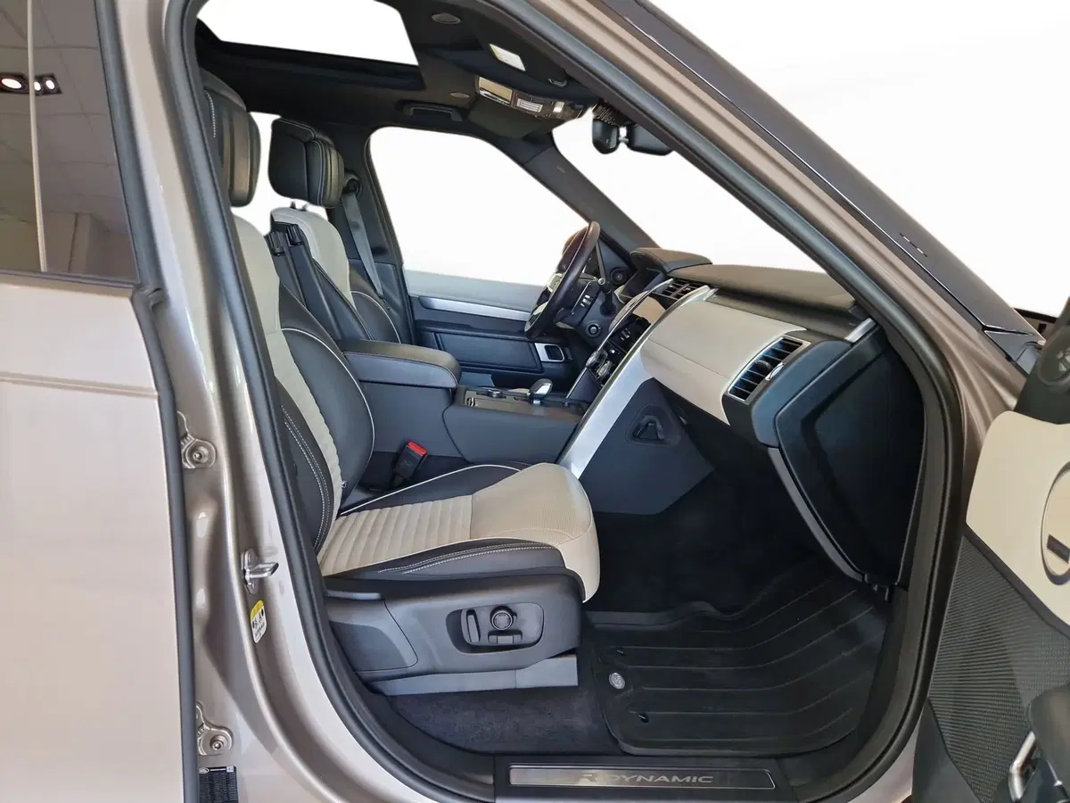 Land Rover Discovery usata a Modena (12)