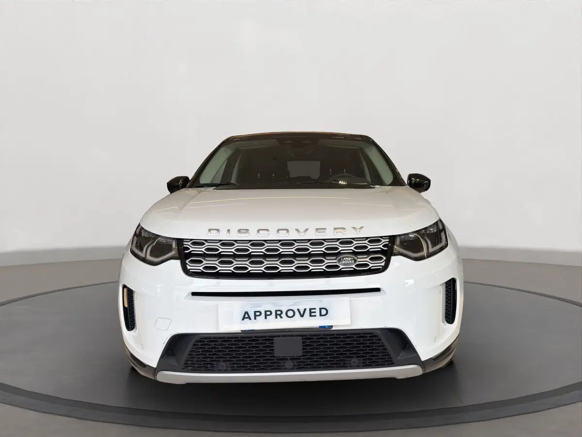 Land Rover Discovery Sport usata a Latina (8)