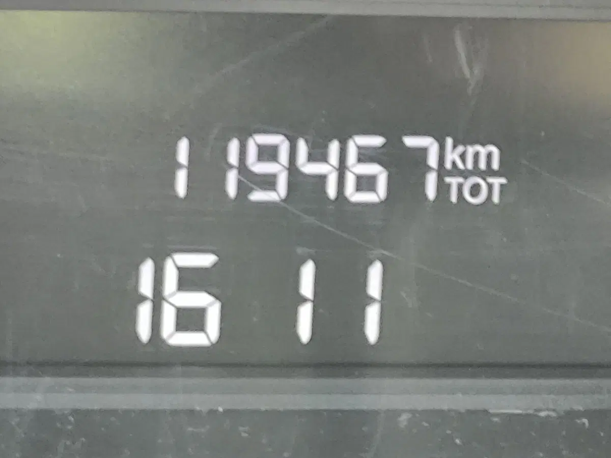 Lancia Ypsilon usata a Udine (13)