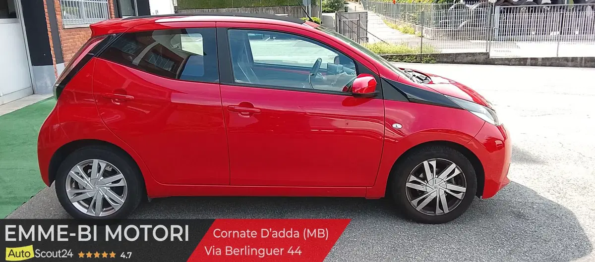 Toyota Aygo usata a Lecco (4)