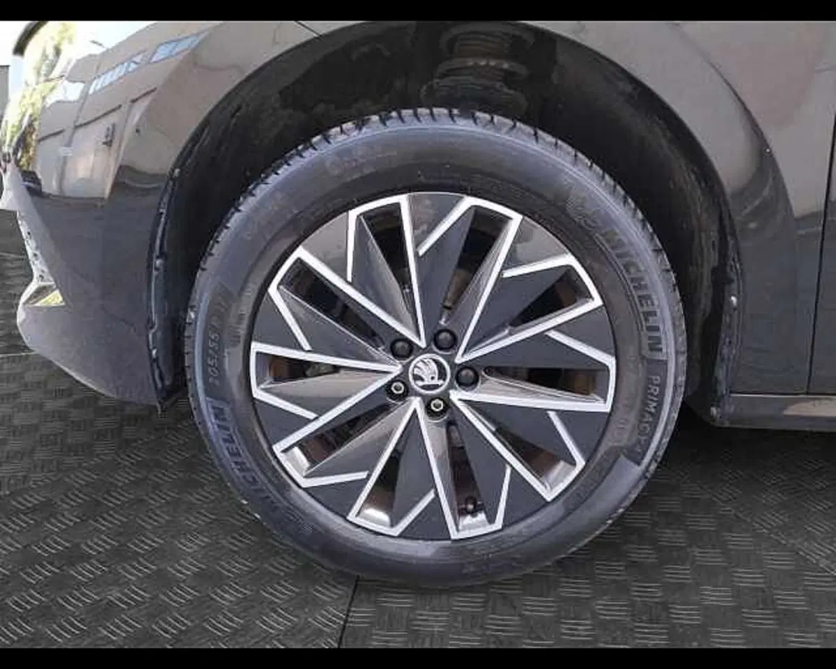 Skoda Kamiq usata a Ravenna (14)