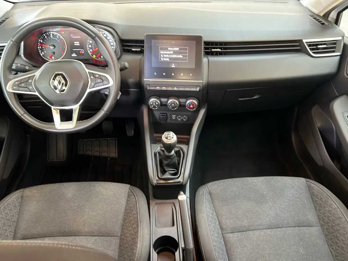 Renault Clio usata a Roma (11)