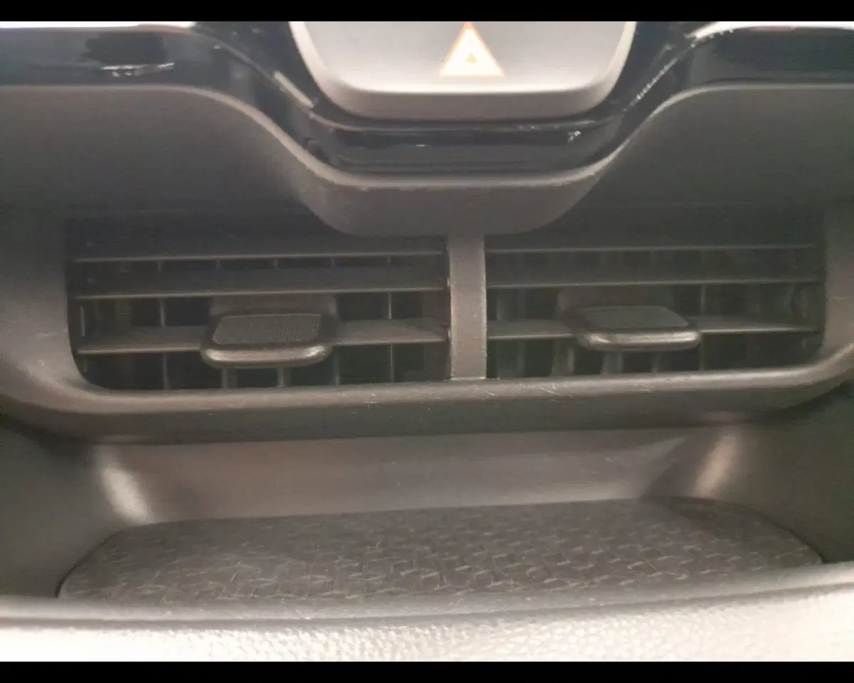 Toyota Yaris Cross usata a Alessandria (16)