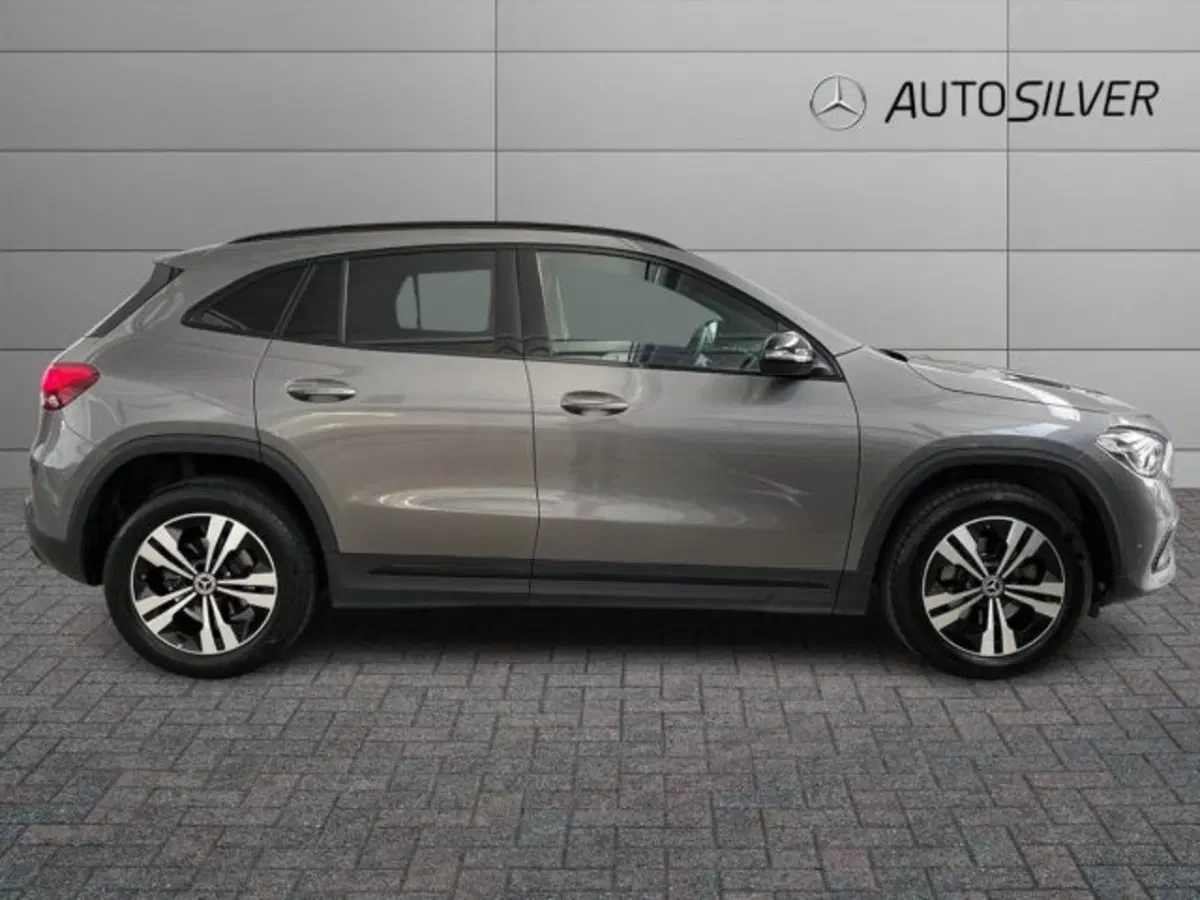 Mercedes-Benz GLA SUV usata a Verona (5)