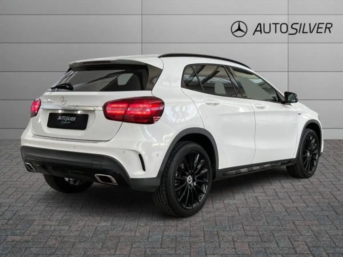 Mercedes-Benz GLA SUV usata a Verona (2)