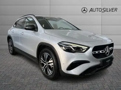 Mercedes-Benz GLA SUV 200 d Progressive Advanced Plus auto del 2023 usata a Verona