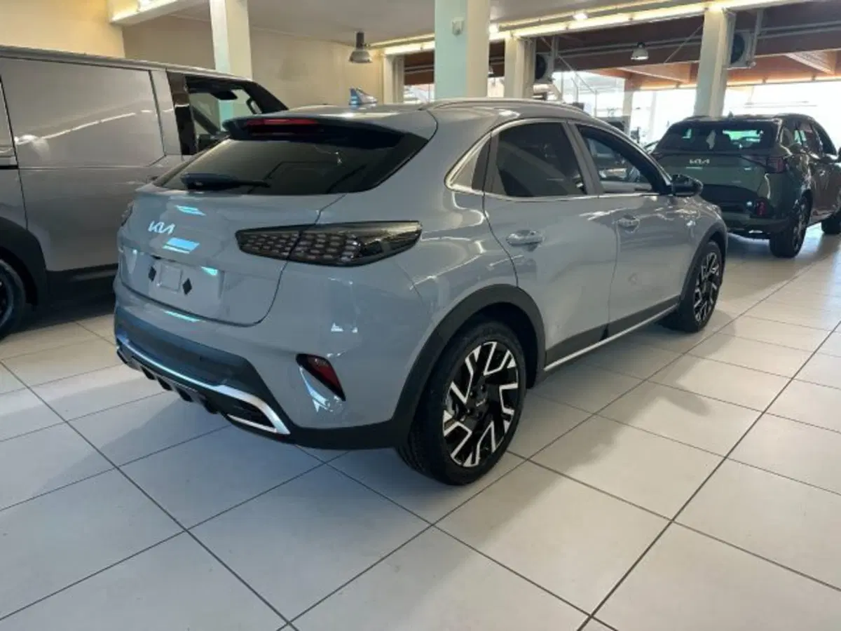 Kia XCeed nuova a Vicenza (3)
