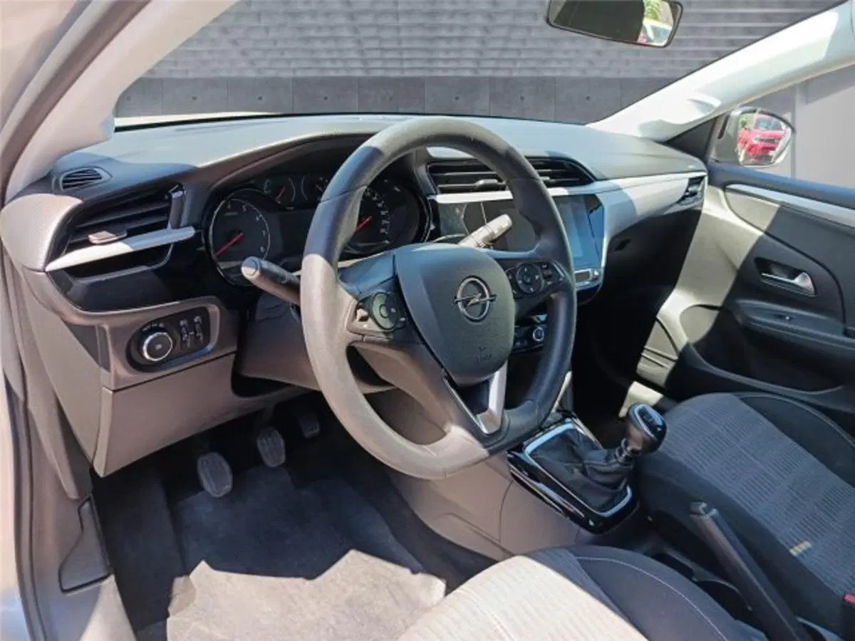 Opel Corsa usata a Bari (8)