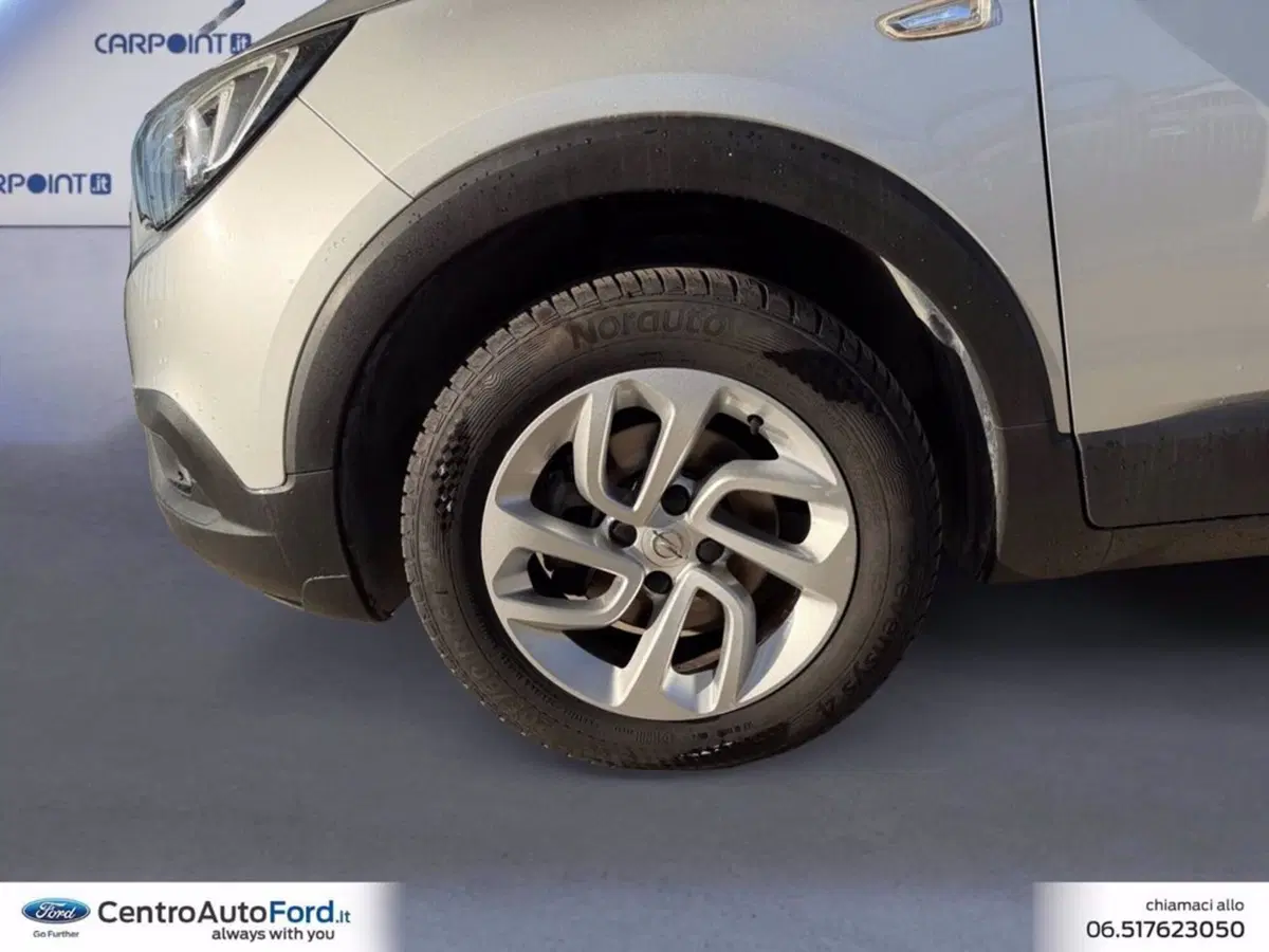 Opel Crossland X usata a Roma (14)