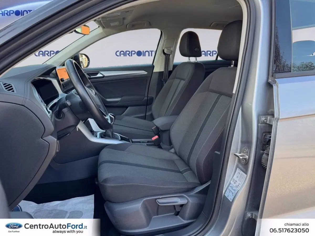 Volkswagen T-Roc usata a Roma (9)