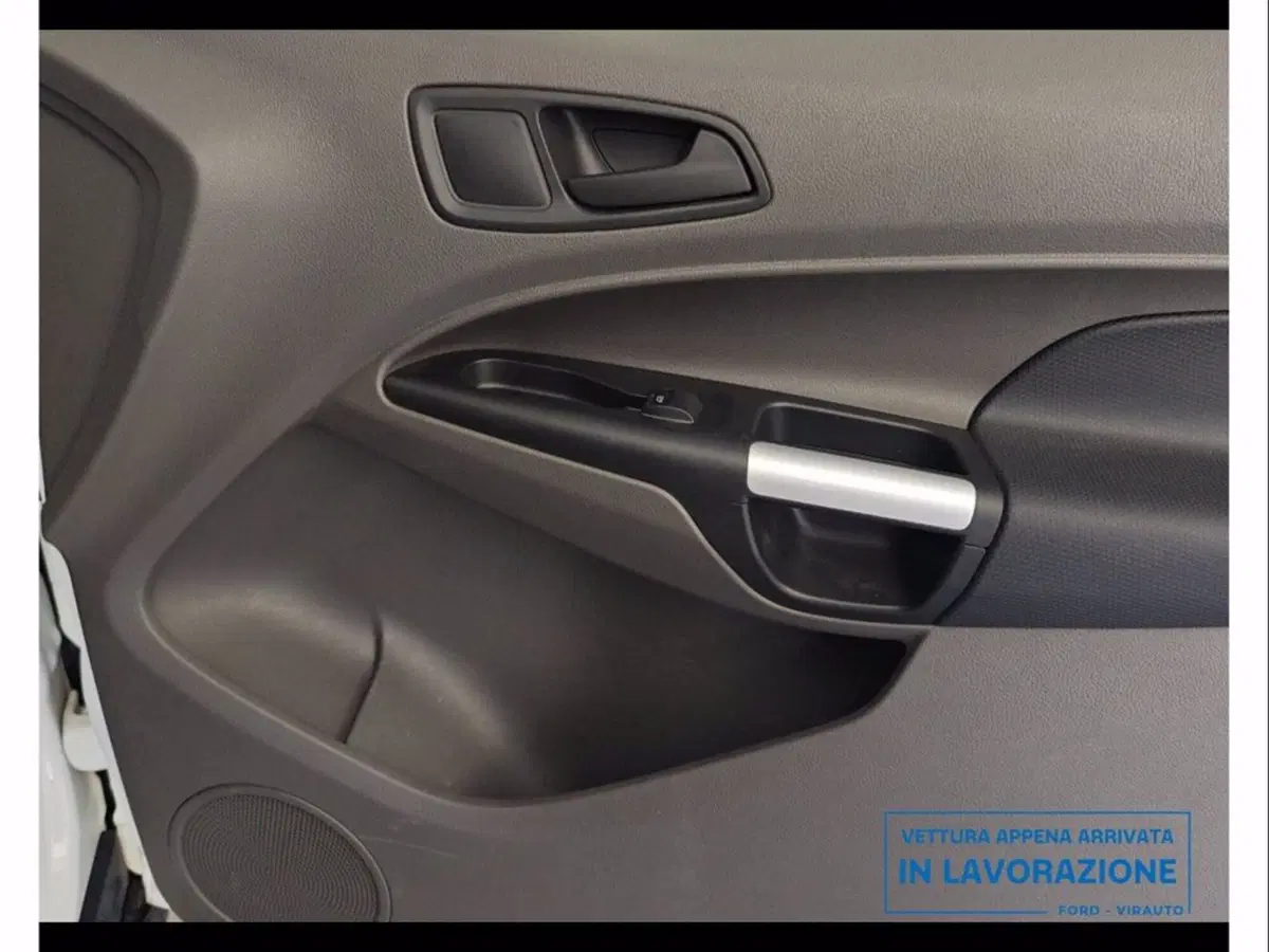 Ford Transit Connect Furgone usata a Catania (14)