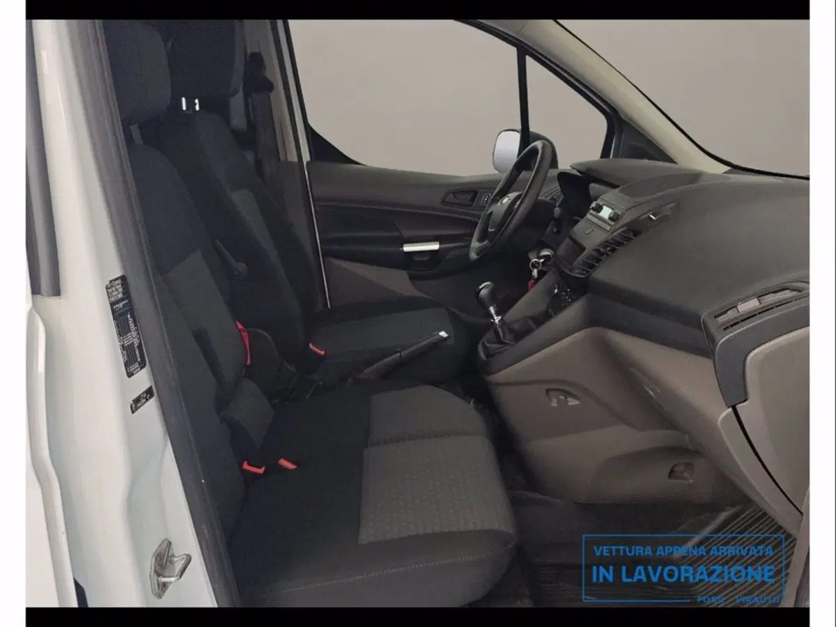 Ford Transit Connect Furgone usata a Catania (15)