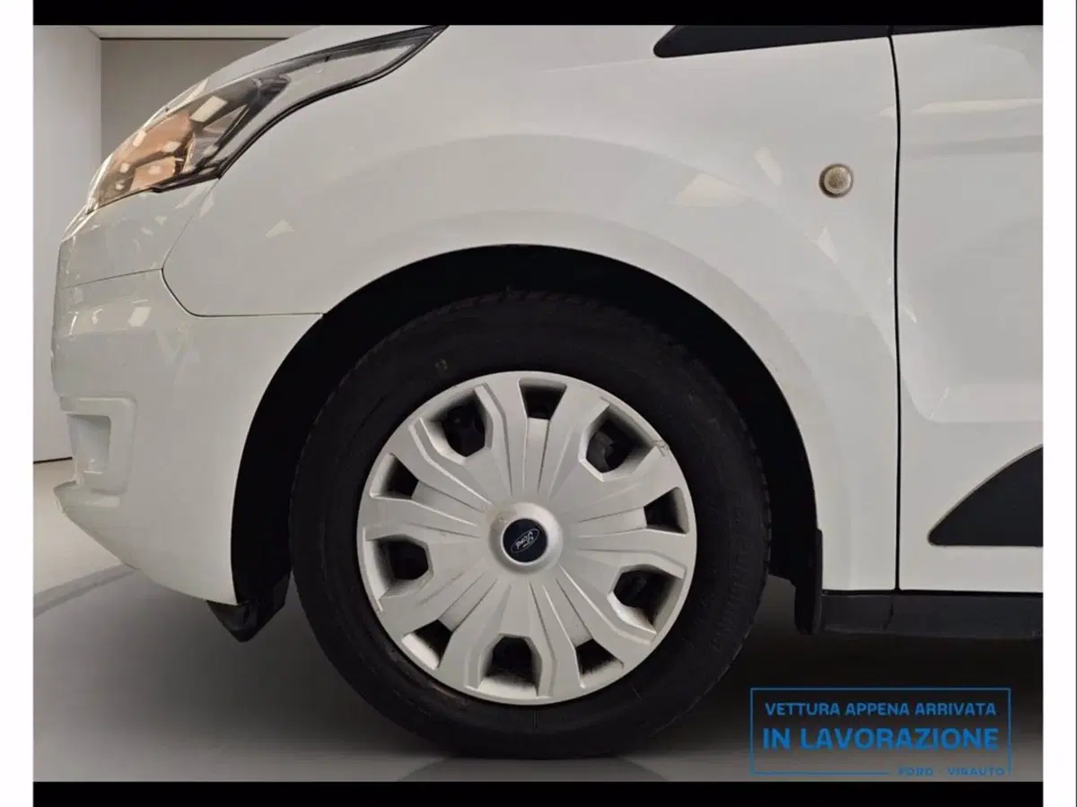 Ford Transit Connect Furgone usata a Catania (19)