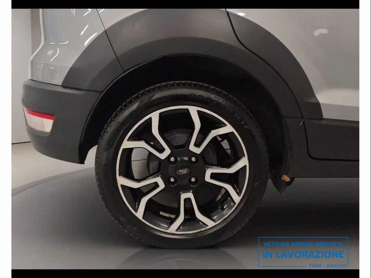 Ford EcoSport usata a Catania (17)