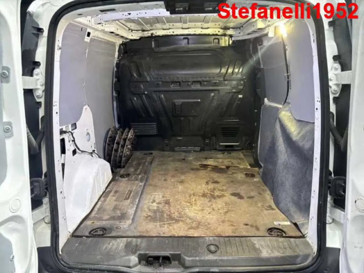 Ford Transit Connect Furgone usata a Bologna (7)