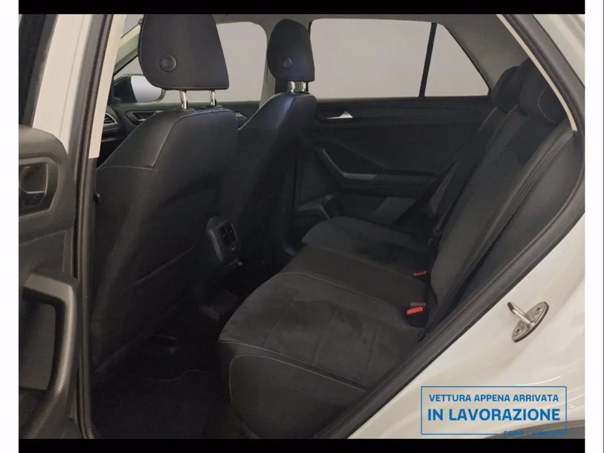 Volkswagen T-Roc usata a Catania (11)