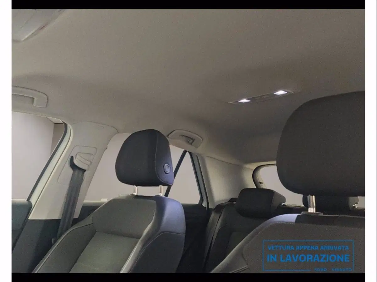 Volkswagen T-Roc usata a Catania (20)