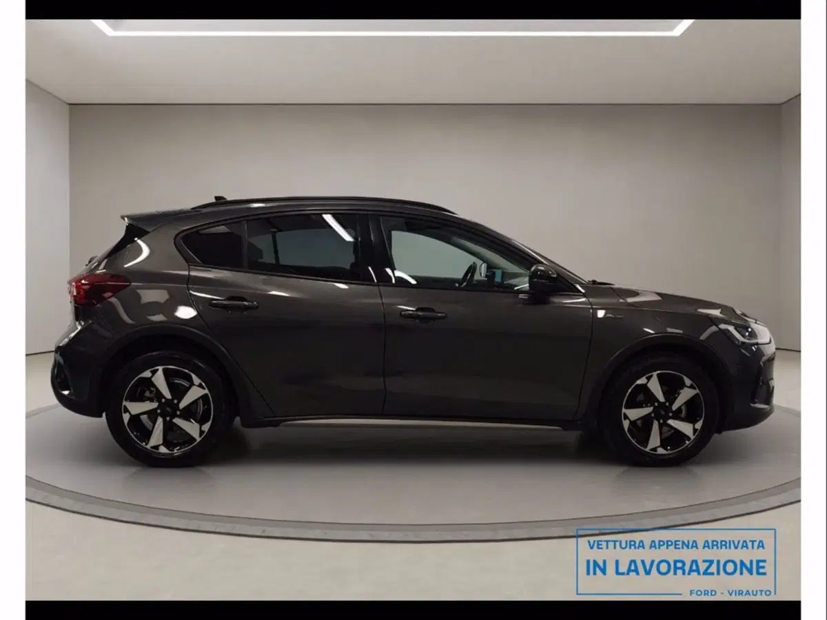 Ford Focus Station Wagon usata a Catania (7)