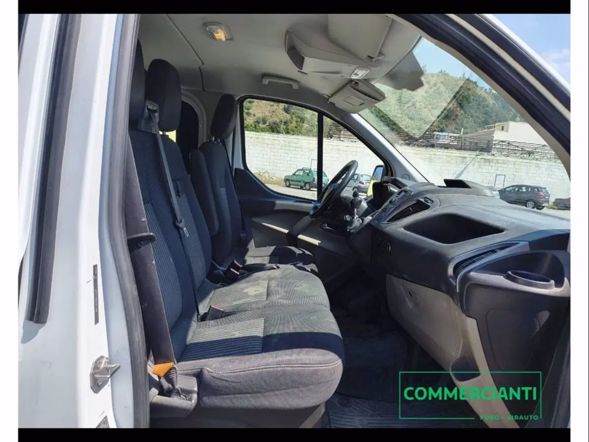 Ford Transit Custom Furgone usata a Catania (19)