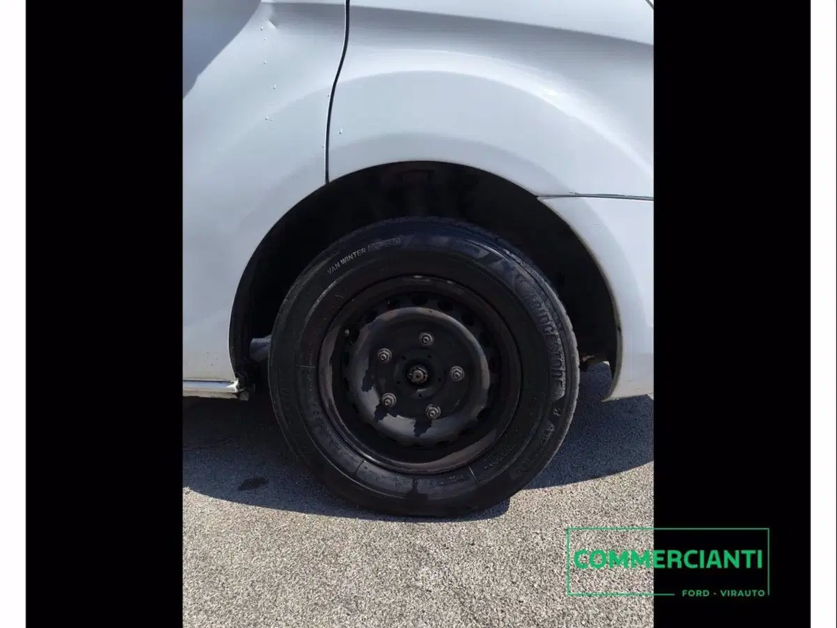 Ford Transit Custom Furgone usata a Catania (7)
