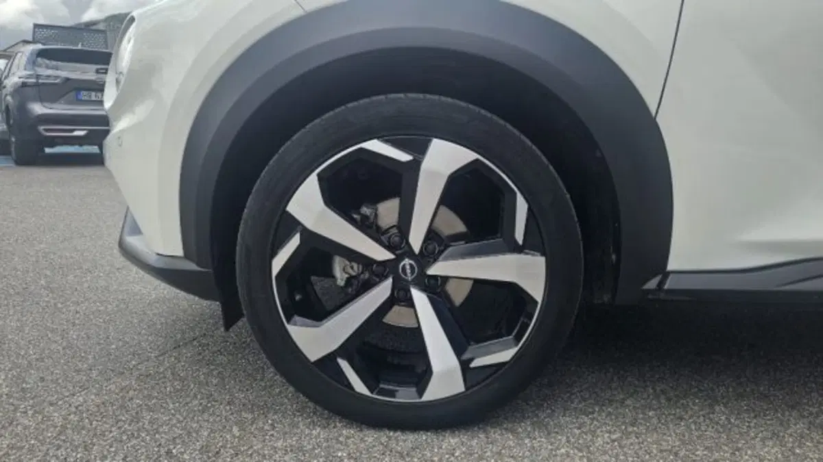 Nissan Juke usata a Lucca (19)