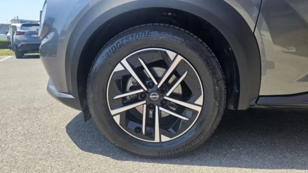 Nissan Juke usata a Lucca (19)