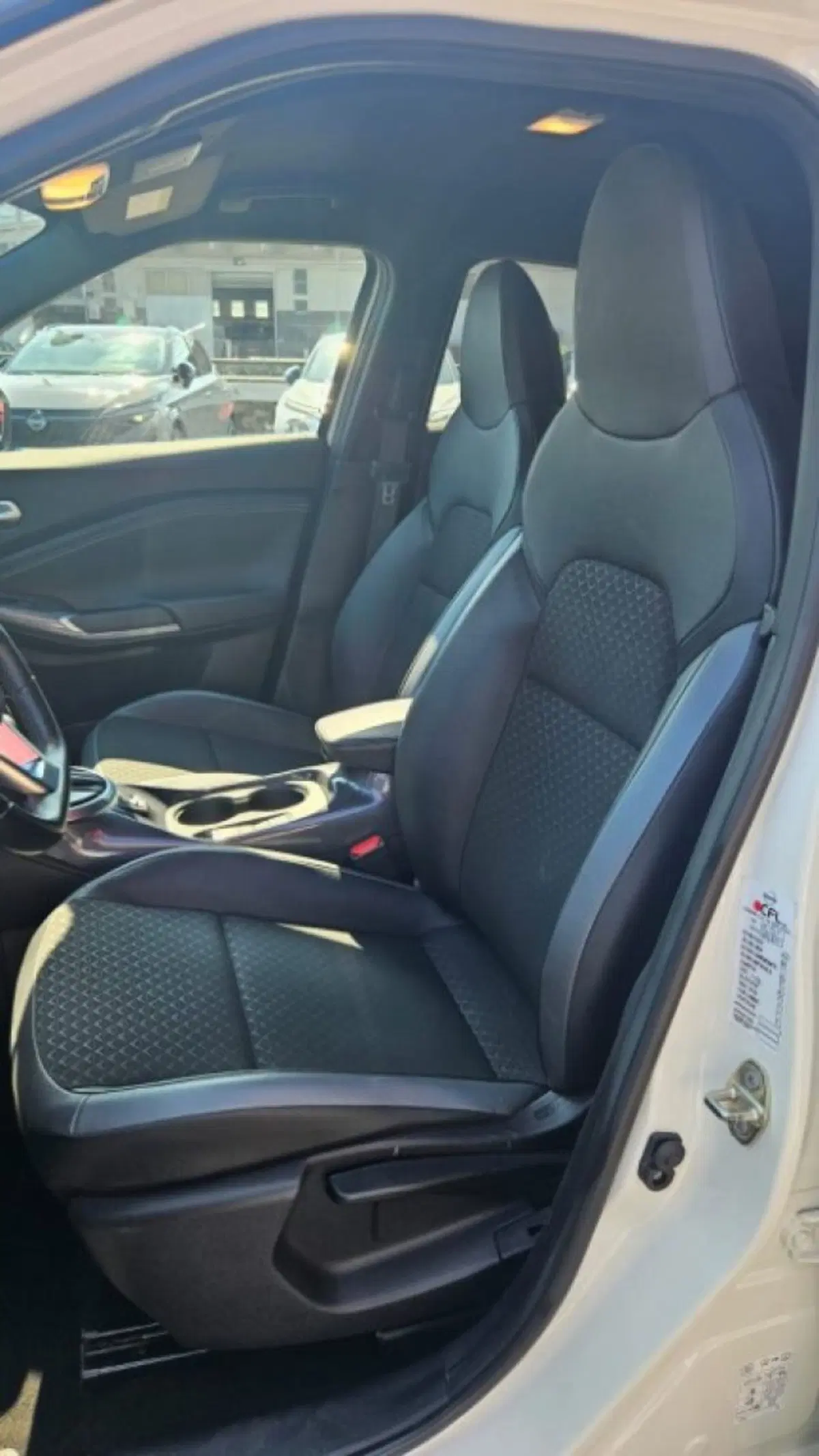 Nissan Juke usata a Lucca (9)