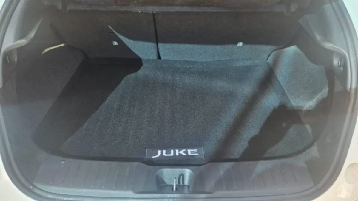 Nissan Juke usata a Lucca (17)