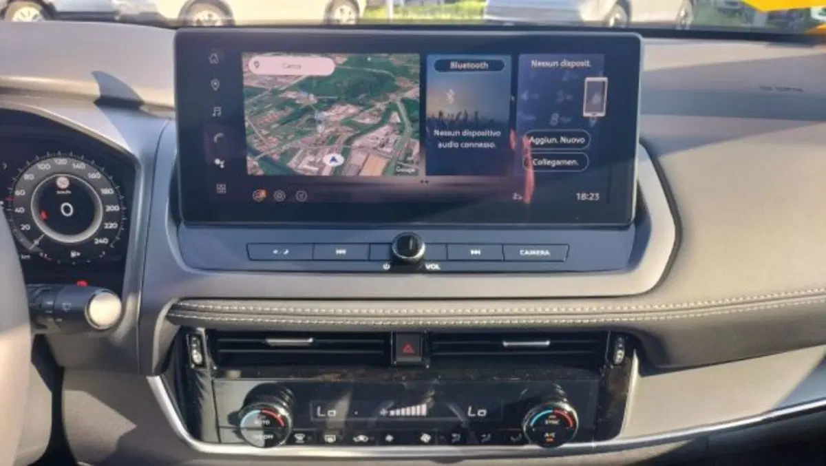 Nissan Qashqai nuova a Lucca (17)