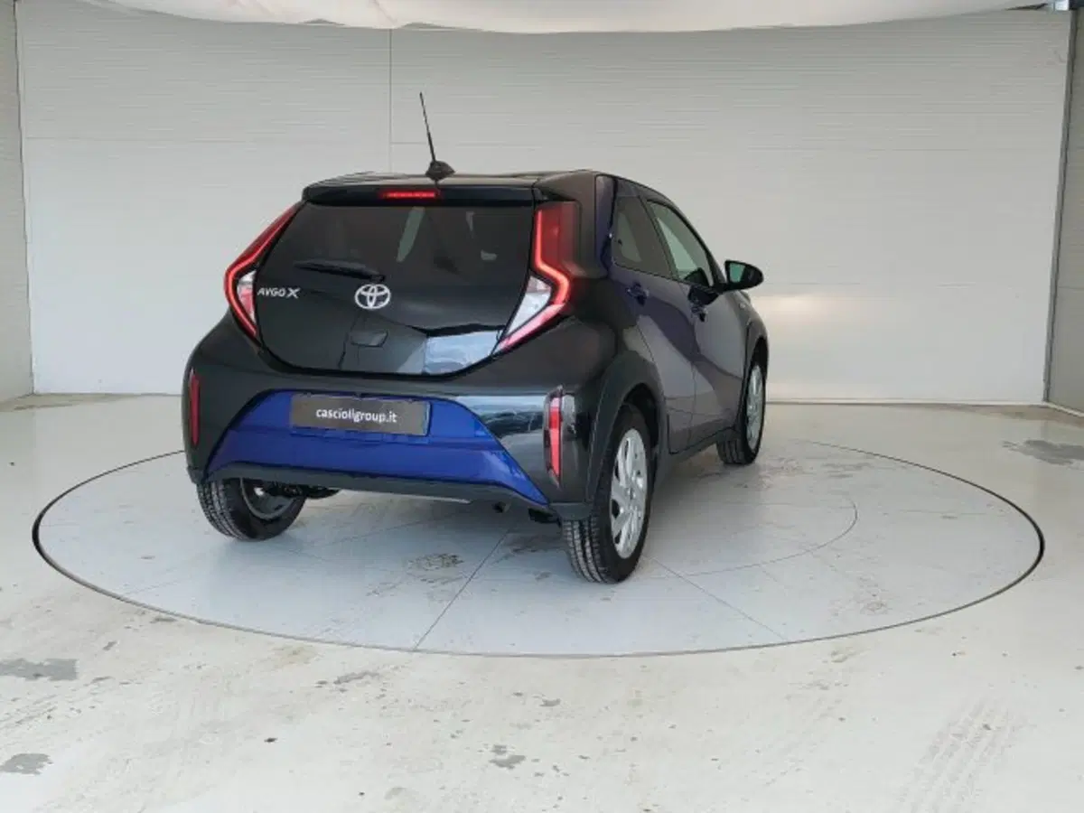 Toyota Aygo X usata a Teramo (5)