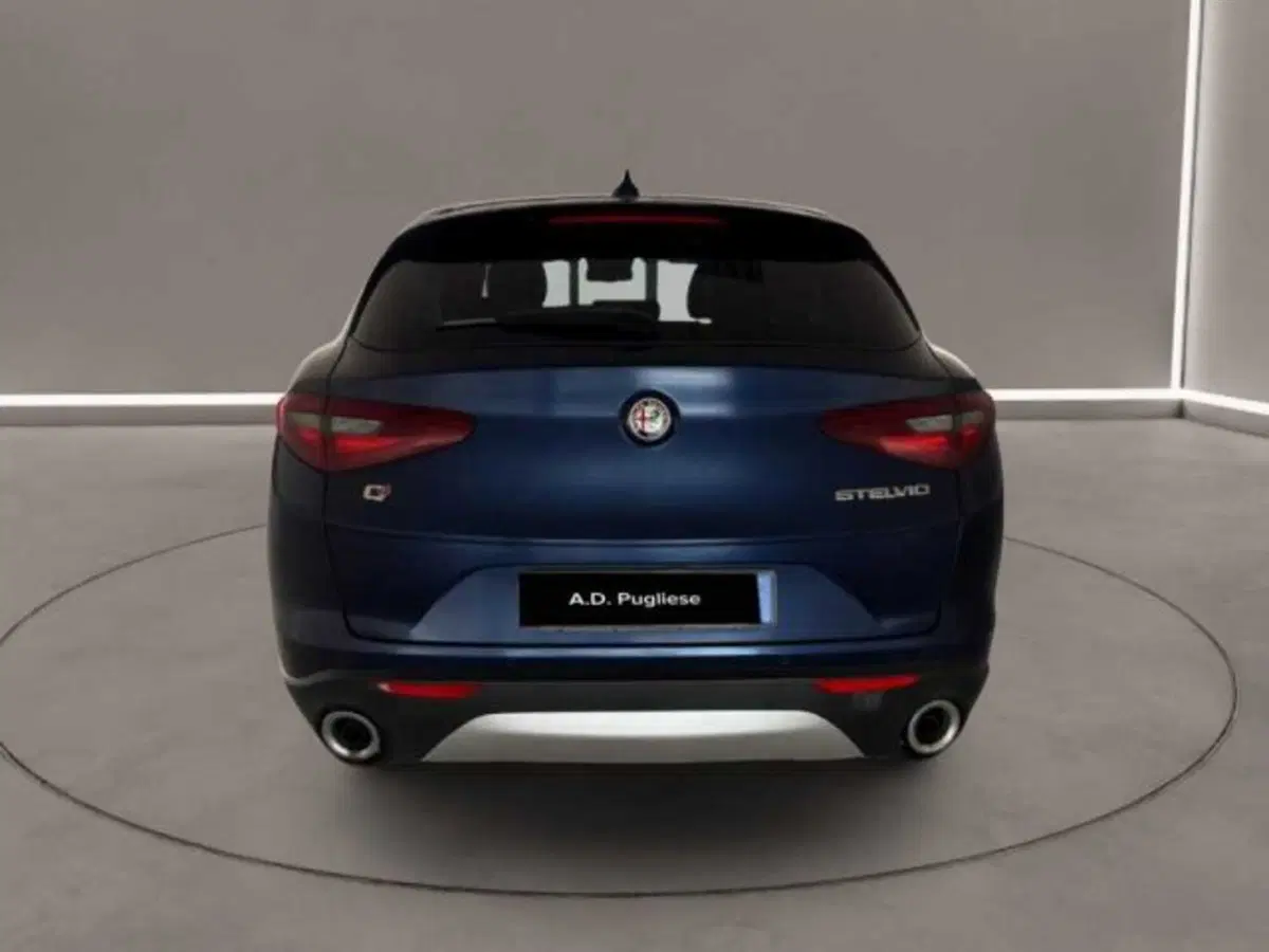 Alfa Romeo Stelvio usata a Caltanissetta (13)