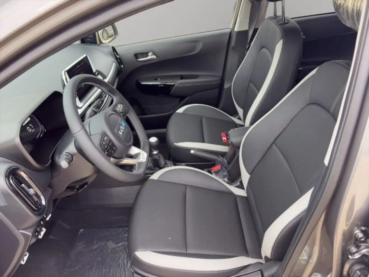 Kia Picanto nuova a Perugia (10)